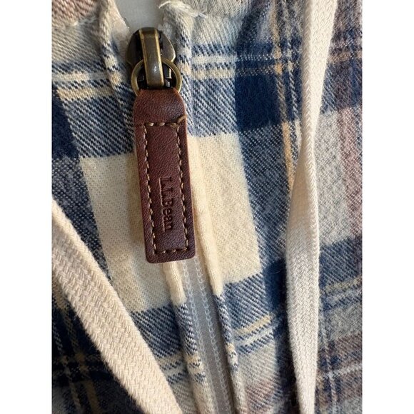 LL Bean Women's Hooded Plaid Zip-Up Shacket Size S Petite - Picture 9 of 10